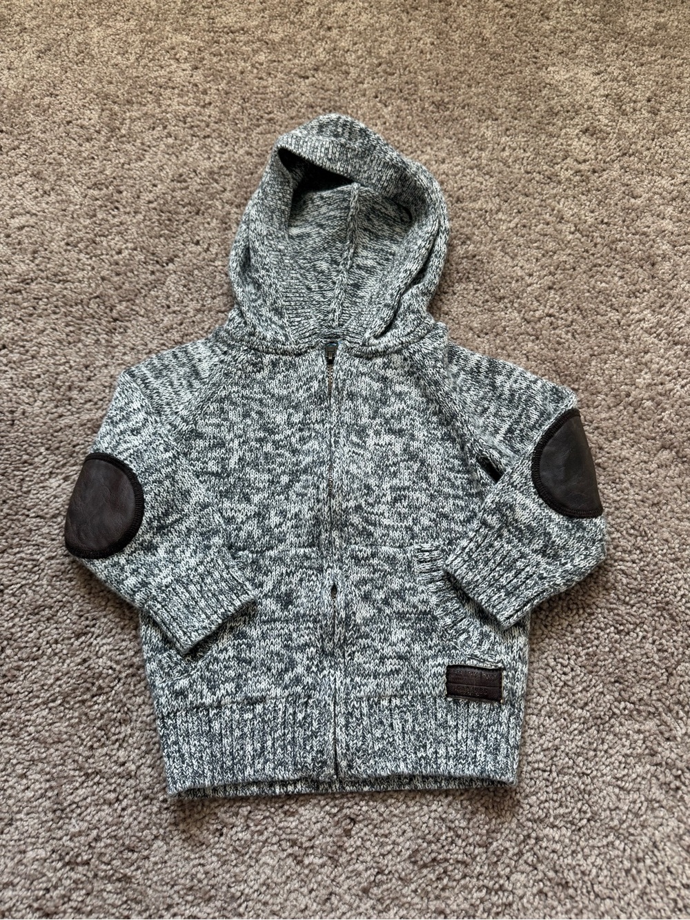 Gap Kids Gray Marled Hooded Full Zip Cotton Knit Sweater Sz 3 yrs Leather Patch